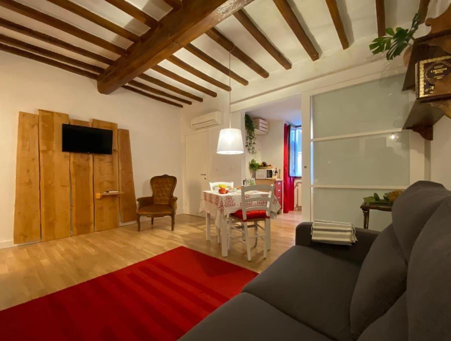 San Lorenzo Apartment In Red Florence Exterior photo